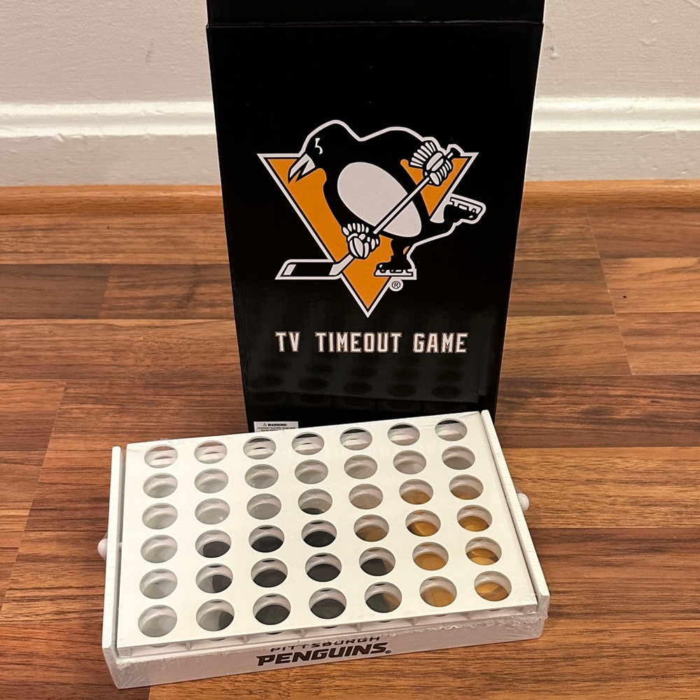 TV Timeout Game - Pittsburgh Penguins connect four NEW